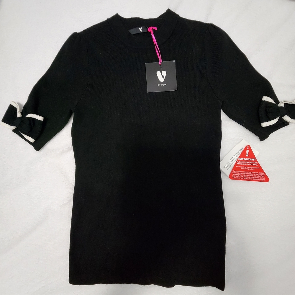 NWT  V by Very UK Brand Black Bow Tie Top    Size US 6